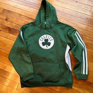 Boys XL Celtics Logo Sweatshirt
